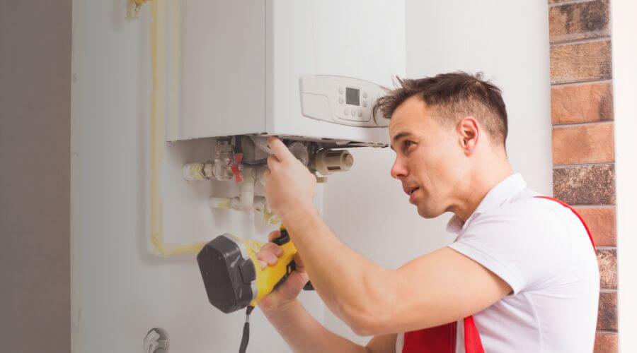 Expert burst pipe repair services in Smithville, MO